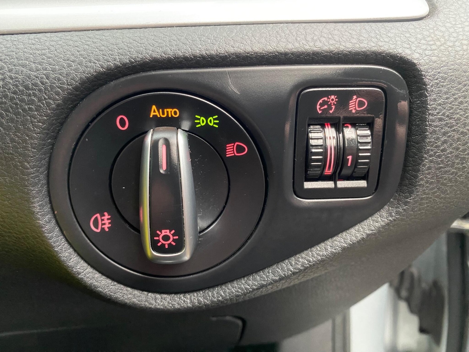 Used Volkswagen Sharan 2018 for sale - 77358342: Photo 27