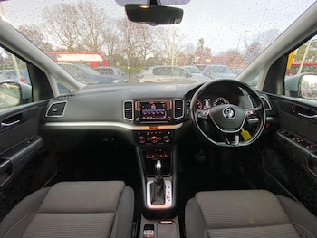 Used Volkswagen Sharan 2018 for sale - 77358342: Photo