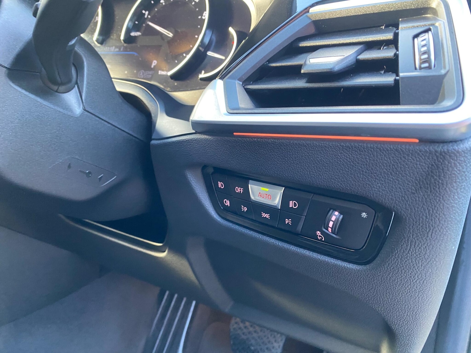 Used BMW 3 Series 2019 for sale - 77039998: Photo 32