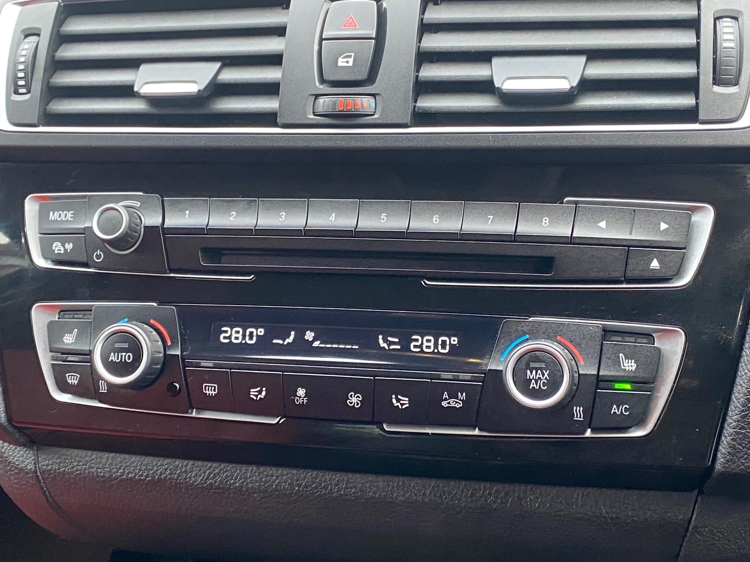 Used BMW 1 Series 2016 for sale - 77612011: Photo 25