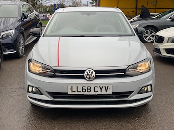 Used Volkswagen Polo 2018 for sale - 76715128: Photo