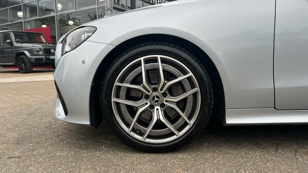 Used Mercedes-Benz E Class 2021 for sale - 76272916: Photo 25