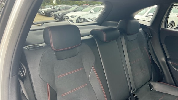 Used Mercedes-Benz GLA 2022 for sale - 76272882: Photo 15