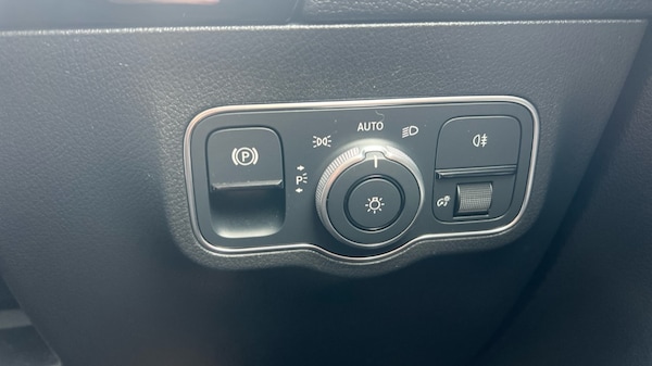 Used Mercedes-Benz GLA 2022 for sale - 76272882: Photo 36