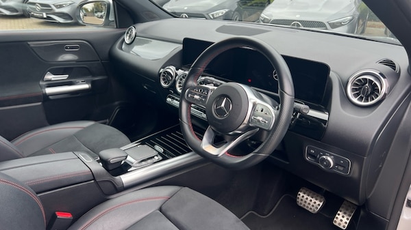 Used Mercedes-Benz GLA 2022 for sale - 76272882: Photo 3