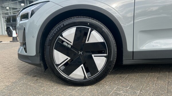 Used Polestar Polestar 2 2025 for sale - 76062101: Photo 17