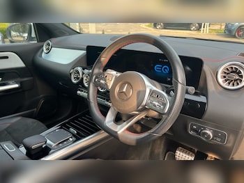 Used Mercedes-Benz EQA 2021 for sale - 75565580: Photo