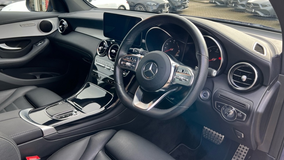 Used Mercedes-Benz GLC 2021 for sale - 76586990: Photo 3