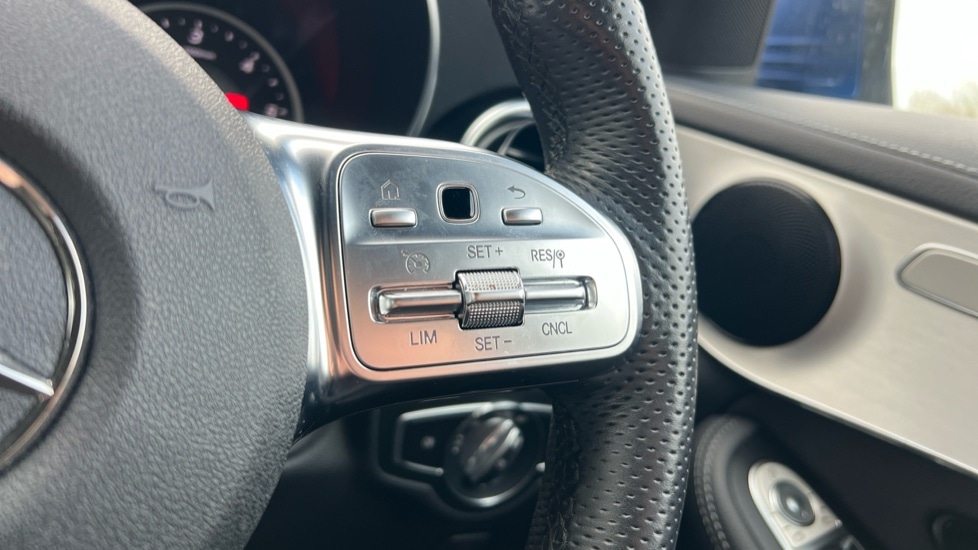 Used Mercedes-Benz GLC 2021 for sale - 76586990: Photo 36