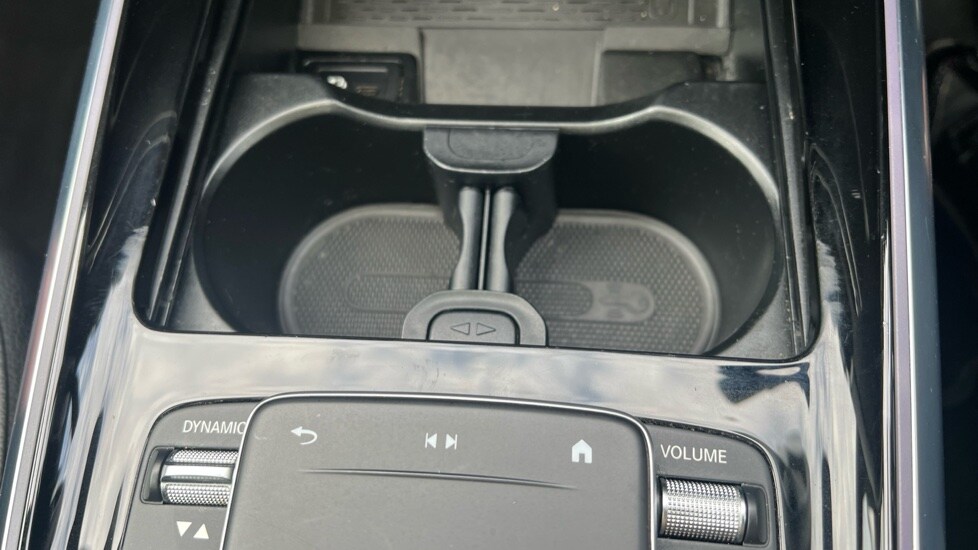 Used Mercedes-Benz EQA 2021 for sale - 76528868: Photo 46