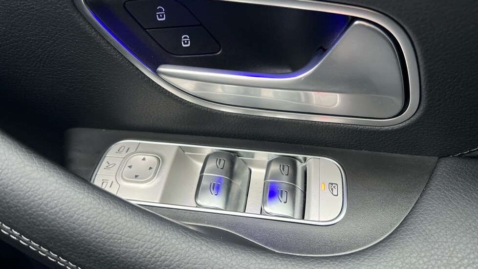 Used Mercedes-Benz GLE 2025 for sale - 76874390: Photo 32