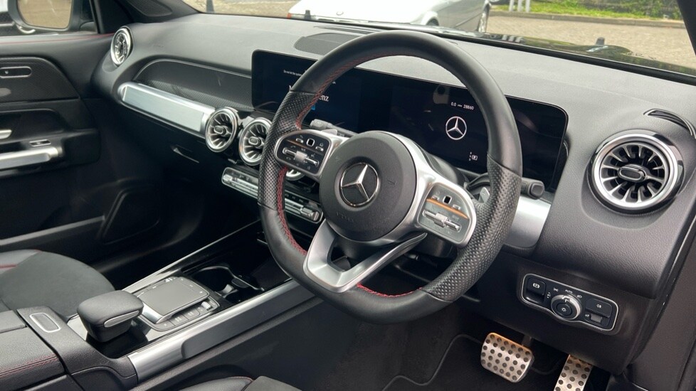 Used Mercedes-Benz GLB 2023 for sale - 76062331: Photo 3