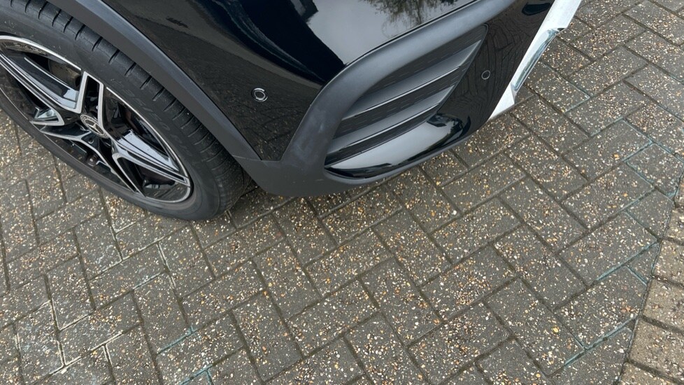 Used Mercedes-Benz GLB 2023 for sale - 76062331: Photo 30