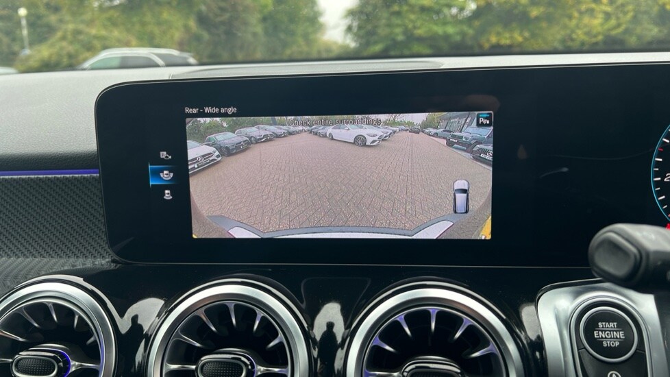 Used Mercedes-Benz GLB 2023 for sale - 76062331: Photo 40