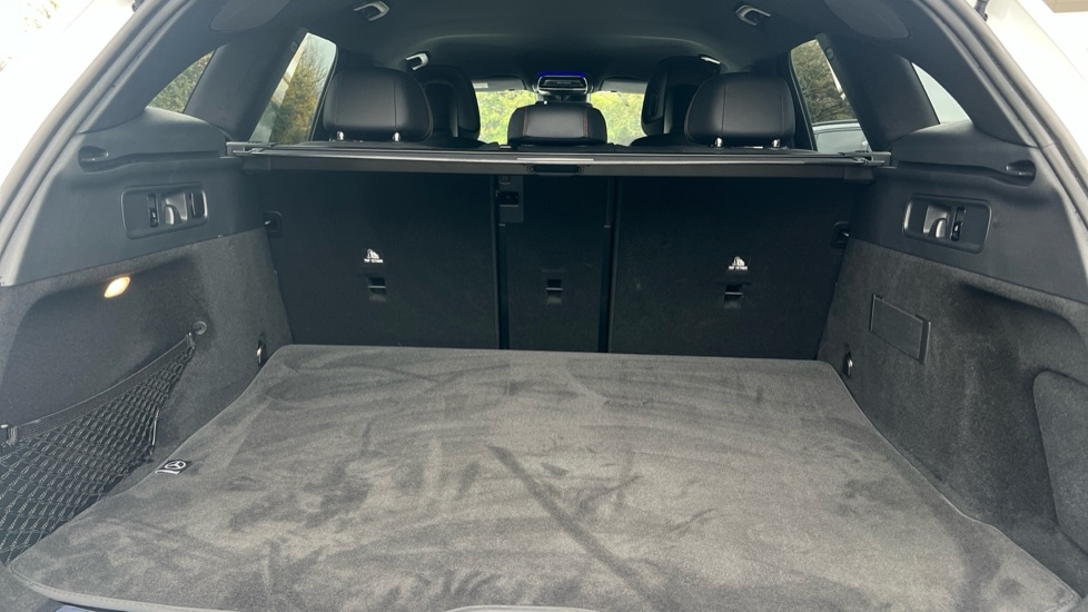 Used Mercedes-Benz GLC 2024 for sale - 76575233: Photo 18