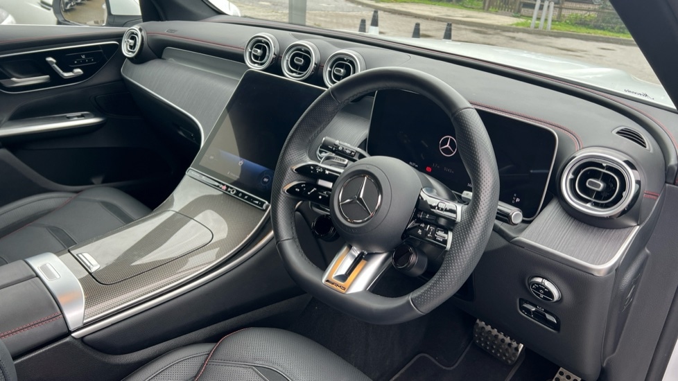 Used Mercedes-Benz GLC 2024 for sale - 76575233: Photo 3