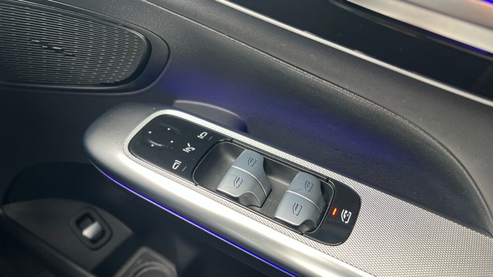 Used Mercedes-Benz GLC 2024 for sale - 76575233: Photo 33