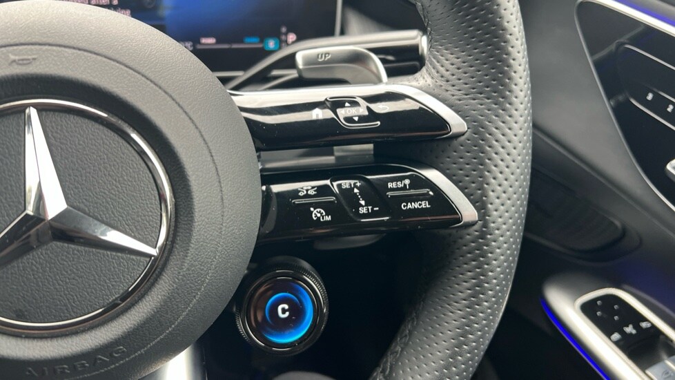 Used Mercedes-Benz GLC 2024 for sale - 76575233: Photo 37