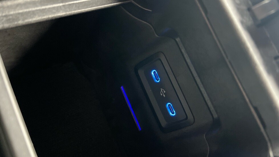 Used Mercedes-Benz GLC 2024 for sale - 76575233: Photo 48