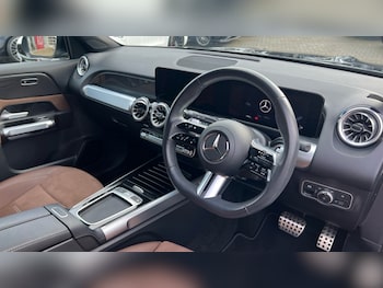 Used Mercedes-Benz GLB 2024 for sale - 76874389: Photo