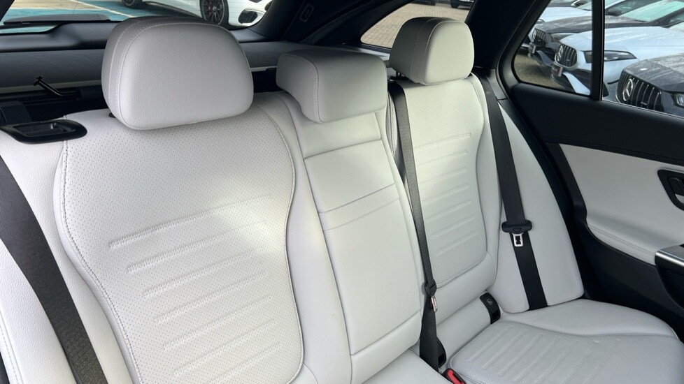 Used Mercedes-Benz C Class 2025 for sale - 77031454: Photo 15