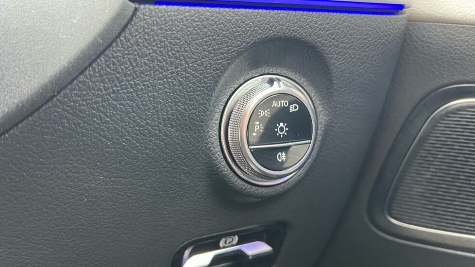 Used Mercedes-Benz C Class 2025 for sale - 77031454: Photo 36