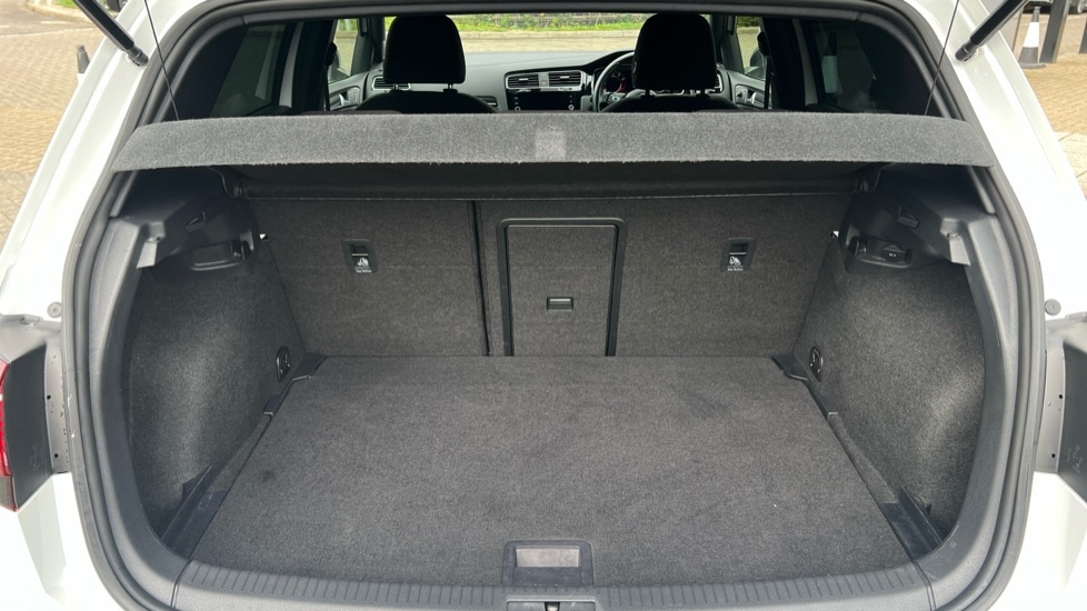 Used Volkswagen Golf 2019 for sale - 76442082: Photo 15