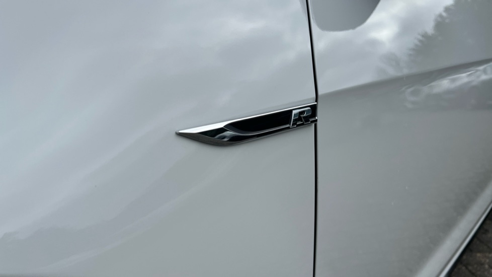 Used Volkswagen Golf 2019 for sale - 76442082: Photo 30