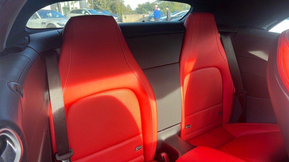 Used Mercedes-Benz SL 2024 for sale - 76609753: Photo 15