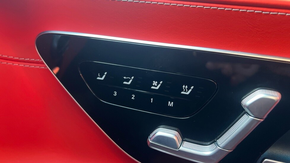 Used Mercedes-Benz SL 2024 for sale - 76609753: Photo 36