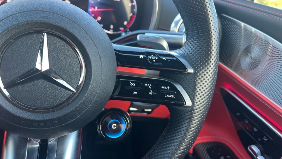 Used Mercedes-Benz SL 2024 for sale - 76609753: Photo 39