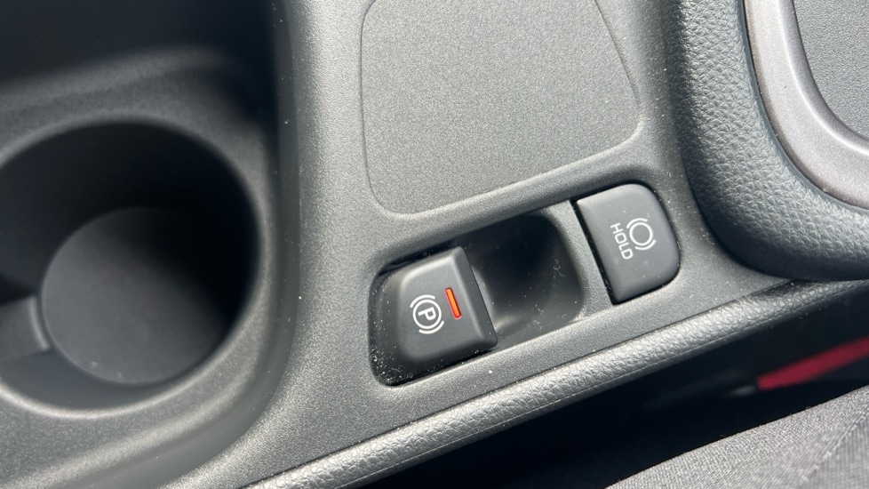 Used Toyota Yaris 2023 for sale - 76255046: Photo 31