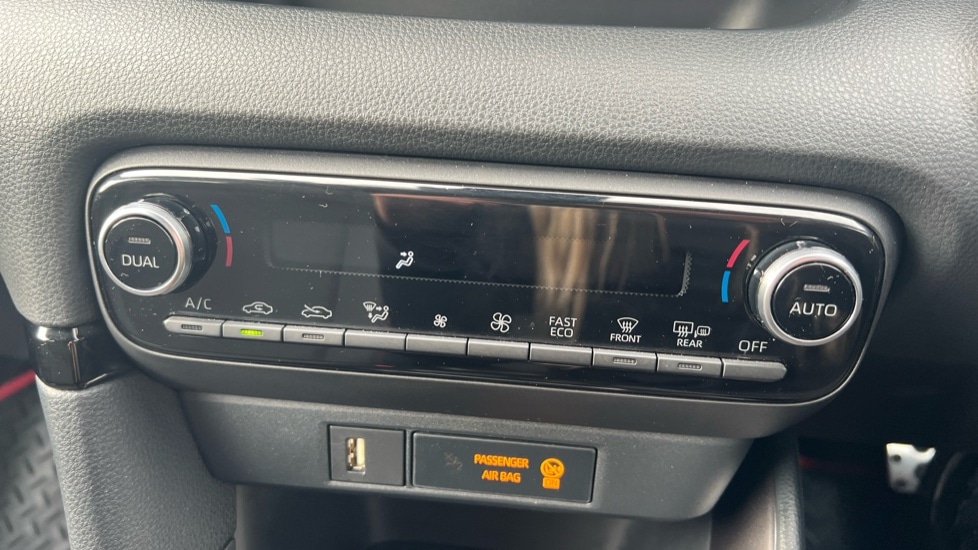 Used Toyota Yaris 2023 for sale - 76255046: Photo 39