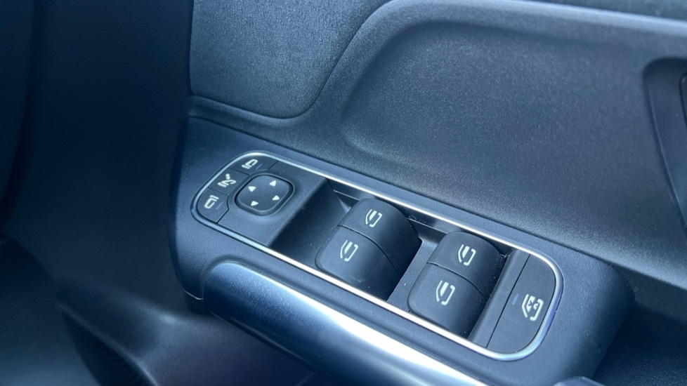 Used Mercedes-Benz EQA 2021 for sale - 76544430: Photo 33