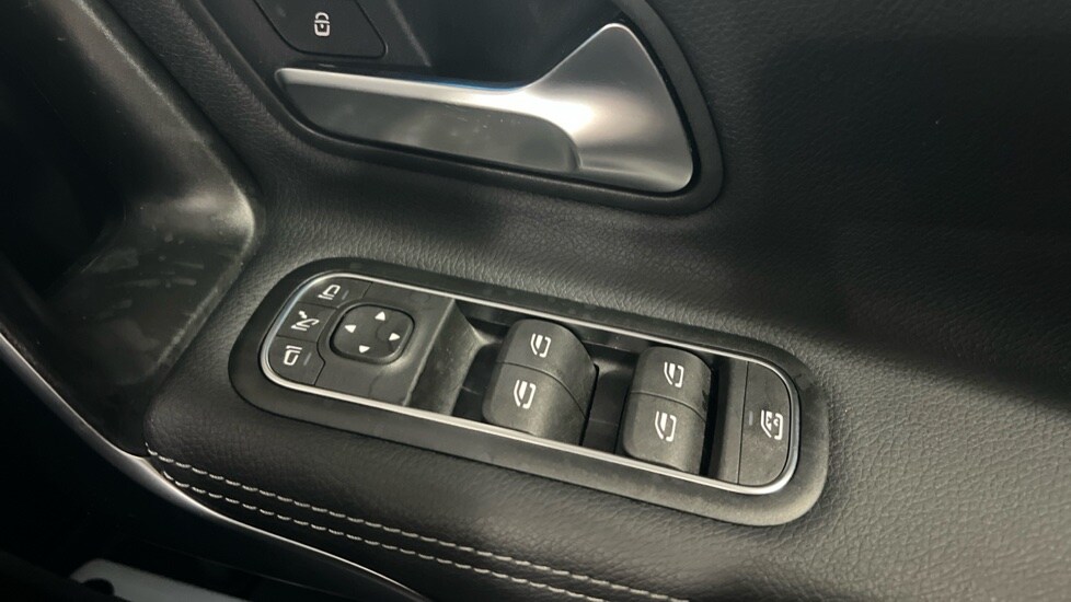 Used Mercedes-Benz CLA 2024 for sale - 76544602: Photo 33