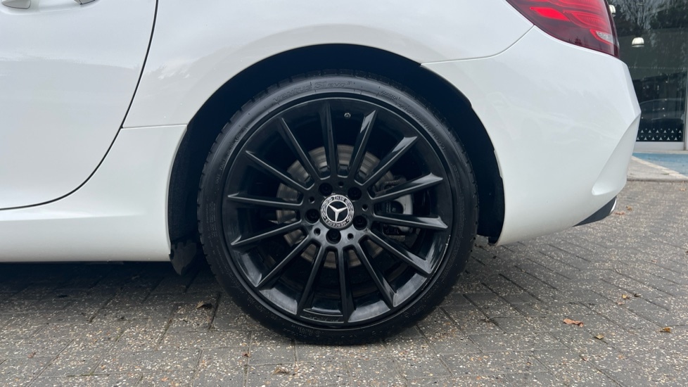 Used Mercedes-Benz SLC 2017 for sale - 76452359: Photo 26