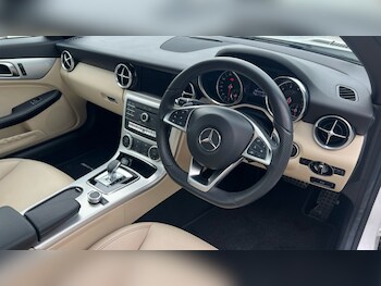 Used Mercedes-Benz SLC 2017 for sale - 76452359: Photo