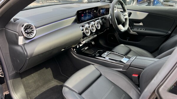 Used Mercedes-Benz CLA 2025 for sale - 76086587: Photo 11