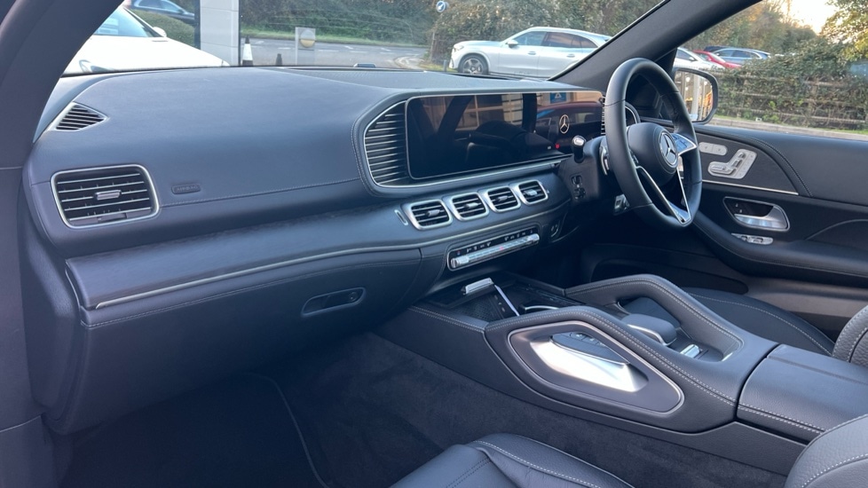 Used Mercedes-Benz GLE 2025 for sale - 76660781: Photo 11
