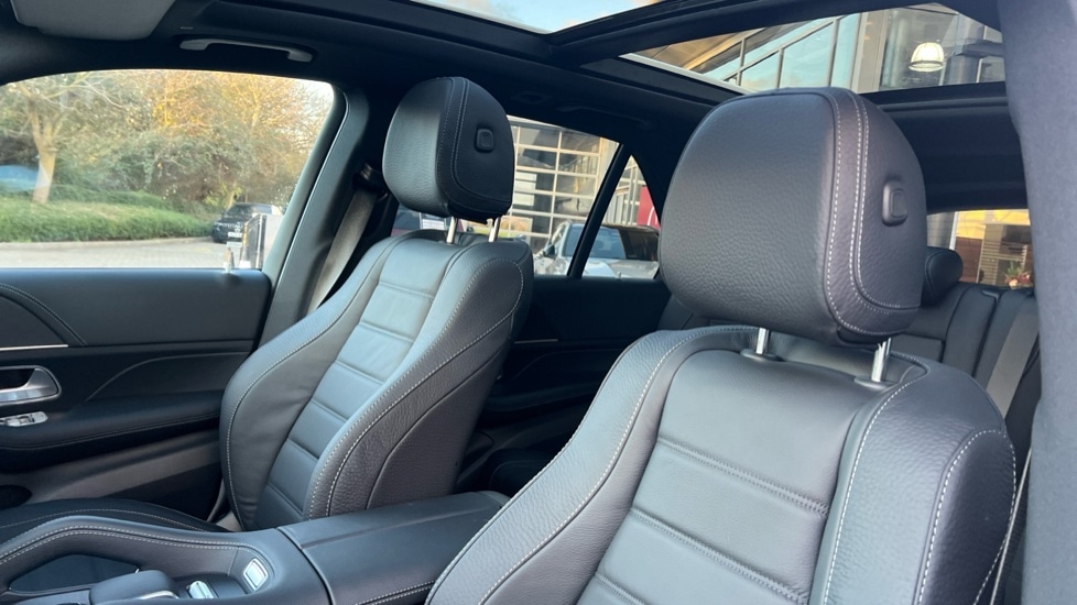 Used Mercedes-Benz GLE 2025 for sale - 76660781: Photo 14