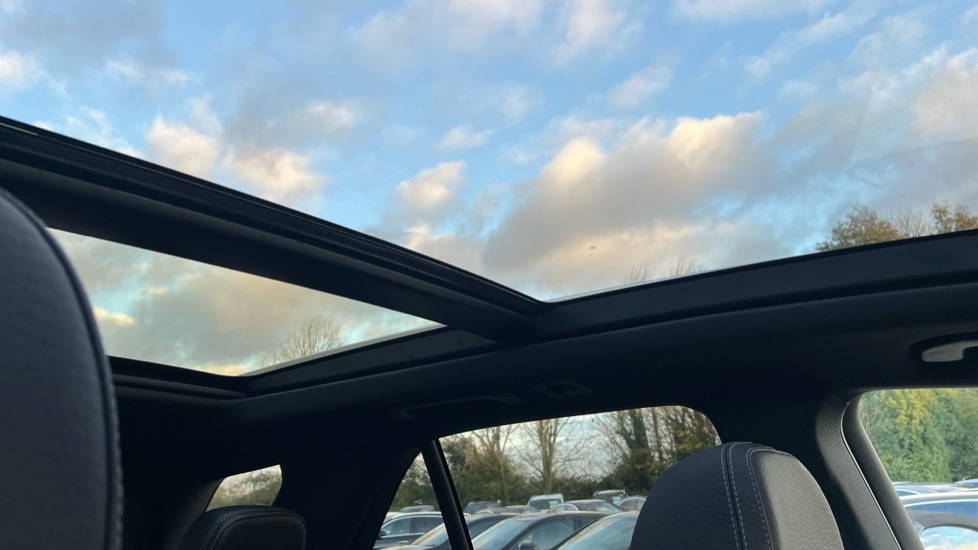 Used Mercedes-Benz GLE 2025 for sale - 76660781: Photo 44