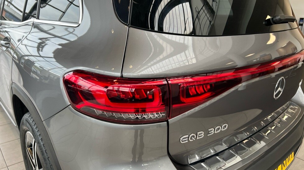 Used Mercedes-Benz EQB 2022 for sale - 76691391: Photo 21