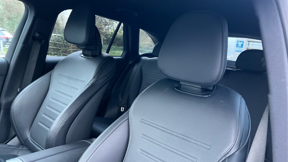 Used Mercedes-Benz GLC 2024 for sale - 76874370: Photo 14