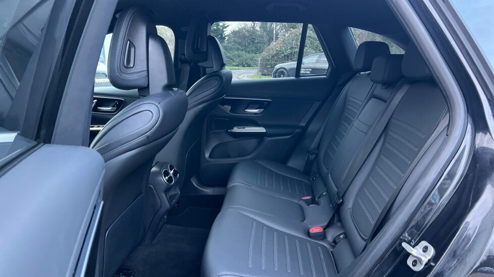 Used Mercedes-Benz GLC 2024 for sale - 76874370: Photo 24