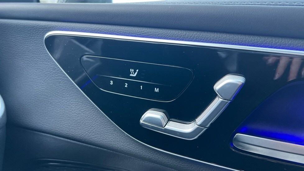 Used Mercedes-Benz GLC 2024 for sale - 76874370: Photo 31