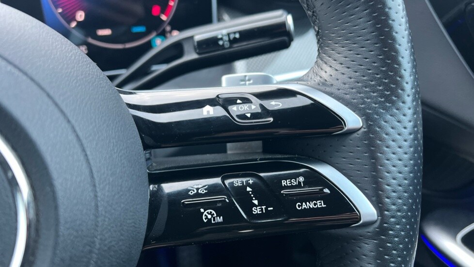 Used Mercedes-Benz GLC 2024 for sale - 76874370: Photo 33