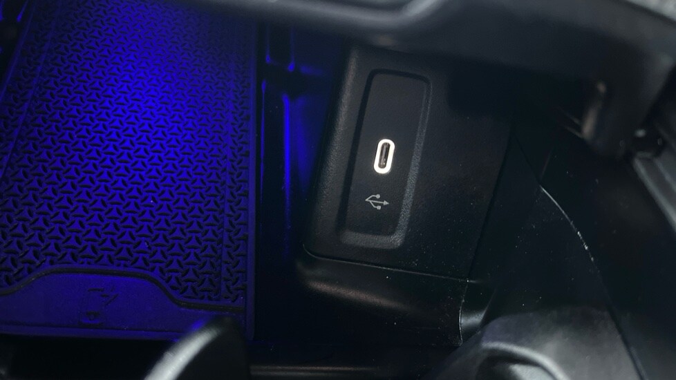 Used Mercedes-Benz GLC 2024 for sale - 76874370: Photo 42