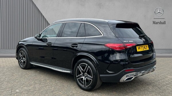 Used Mercedes-Benz GLC 2023 for sale - 76297548: Photo 2