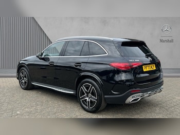 Used Mercedes-Benz GLC 2023 for sale - 76297548: Photo 2