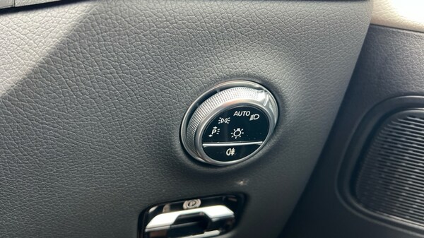 Used Mercedes-Benz GLC 2023 for sale - 76297548: Photo 34